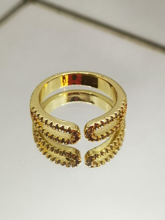 Anillo dorado herradura